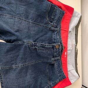 Get ready for summer with lot of 4 Womens Size 10 Shorts!